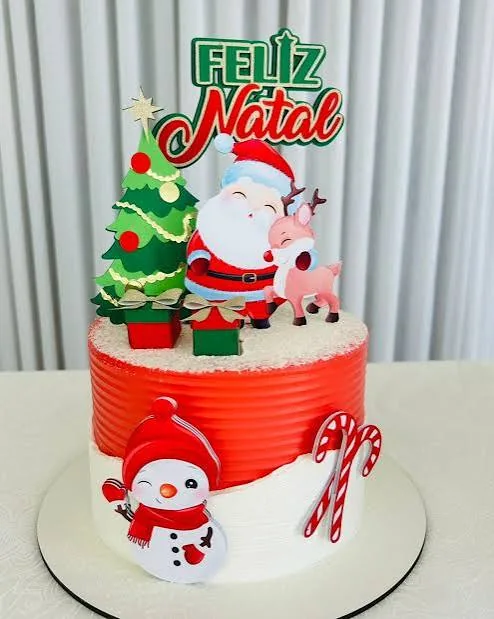 Inspiração de topo montado no bolo: Topo de Natal Clássico